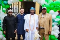 Caption: L-R: Hon. Lawal Aina Musbau, Chairman, House Committee on Health, Sari El-Khalil, Managing Director, Seven-Up Bottling Company Ltd, HRM Oba Abdulfatai Oyeyinka Aremu Ojora, the Ojora of Ijora, Hon. Jimoh Olawale Saliu, Executive Chairman of Apapa-Iganmu LCDA at the unveiling of Sari Primary Health Centre, Sari-Iganmu, Apapa-Iganmu LCDA, Lagos State renovated by Seven-Up Bottling Company Ltd recently.